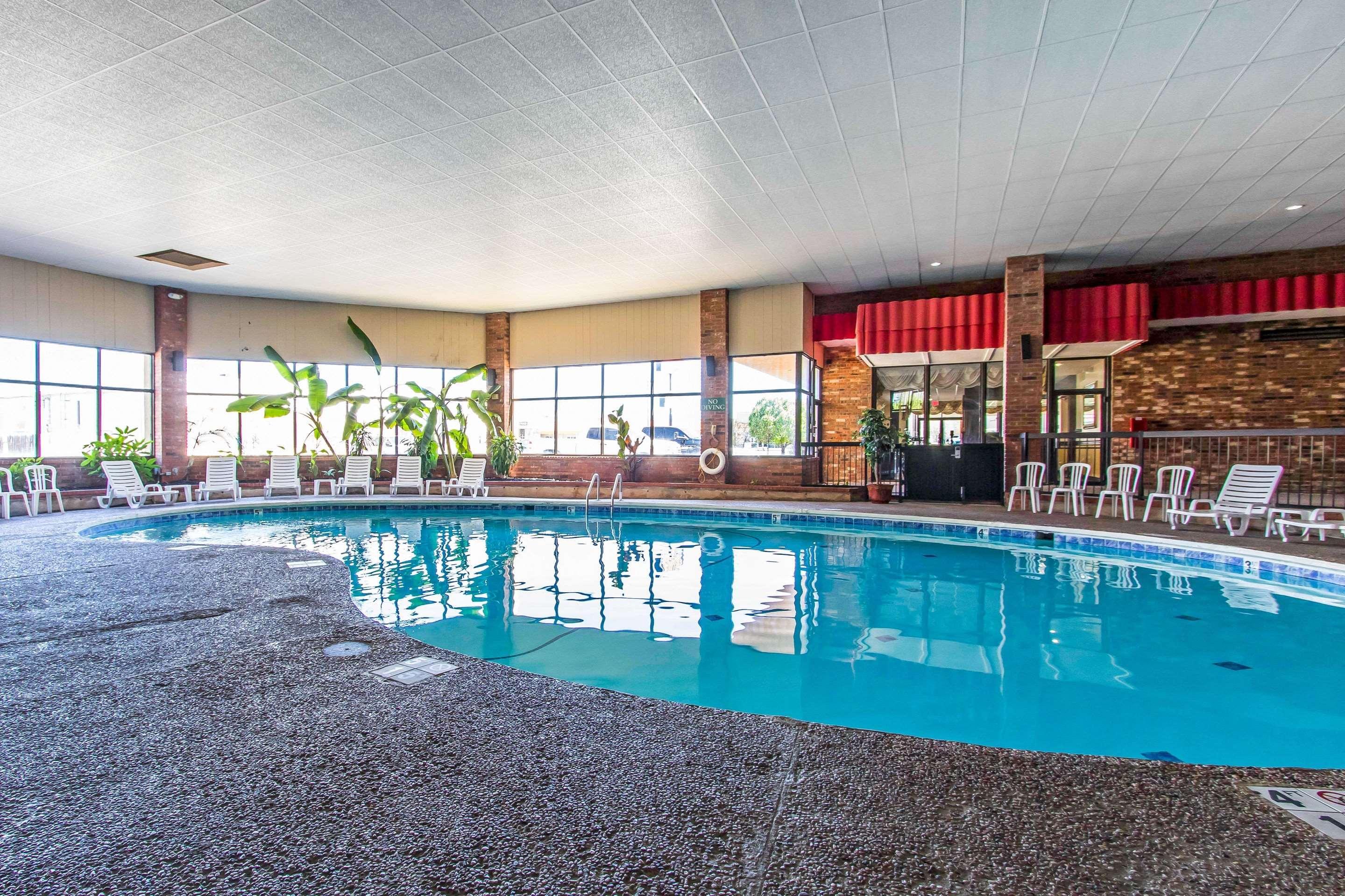 Quality Inn Duncan Hwy 81 Экстерьер фото